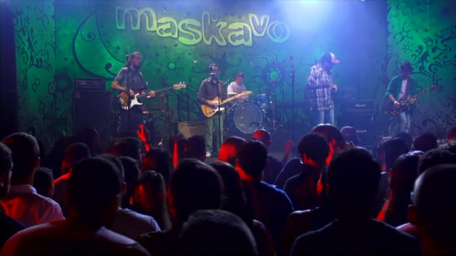 Maskavo - Folhas Secas