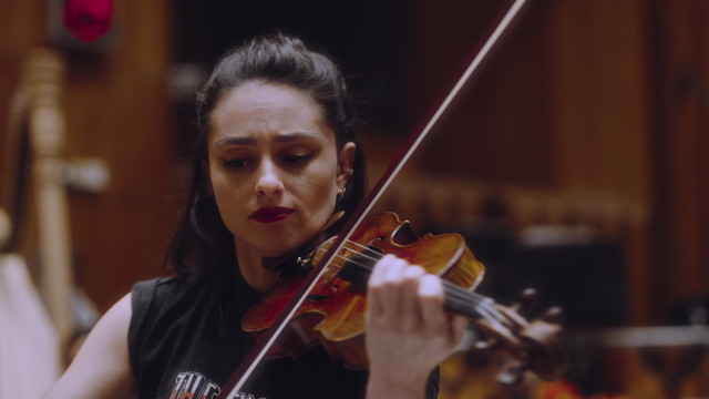 Esther Abrami - Medhel an Gwyns (Official Video)