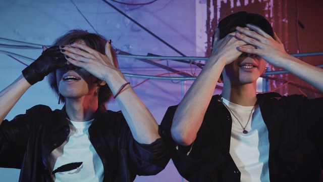 SHARE LOCK HOMES - 偽物人間40号 (舞蹈版)