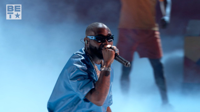 Davido - UNAVAILABLE (Live at BET Awards 2023)