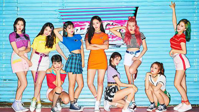MOMOLAND - BAAM