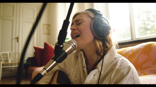 Ellen Krauss - Doesn't Matter (Acoustic)