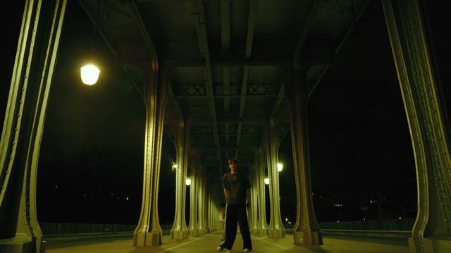 Szaran - Paris