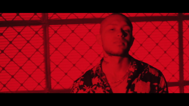 Tomas The Latin Boy - La Muñeca