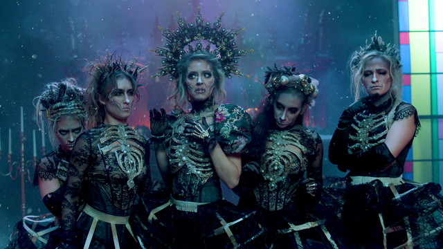 Lindsey Stirling - Snow Waltz