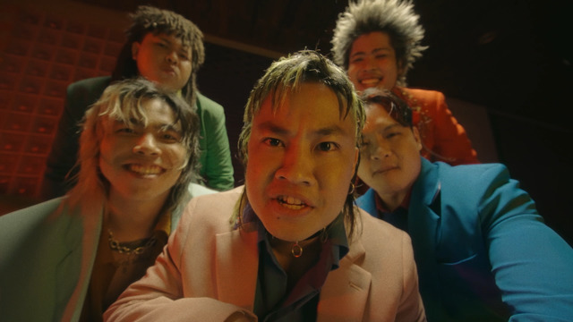 BOMB AT TRACK - KUM SANG