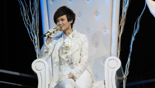 李宇春 - We Wish You A Merry Christmas (2009北京五棵松演唱会)