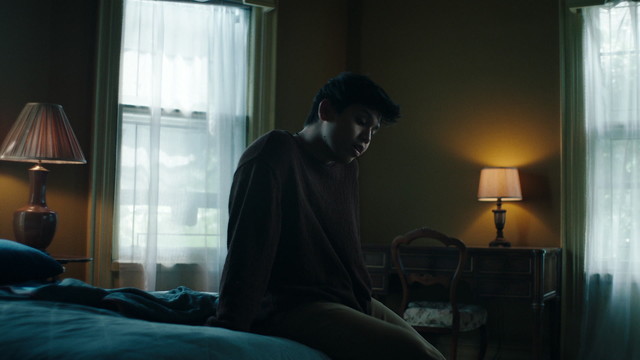 Clinton Kane - I GUESS I'M IN LOVE