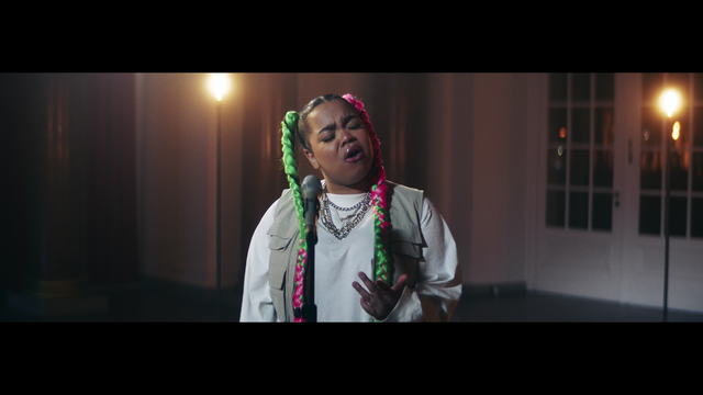 Zoe Wees - Ghost (Live)