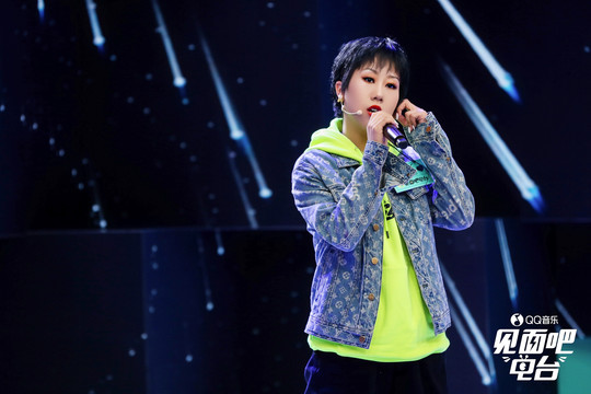 见面吧 - 婧妹2倍速跳《YES!OK!》，不管多快都可以到达 (Live)