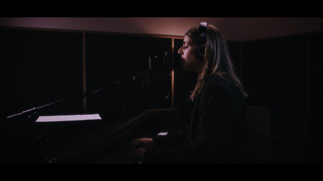 Brooke Ligertwood - Calvary's Enough