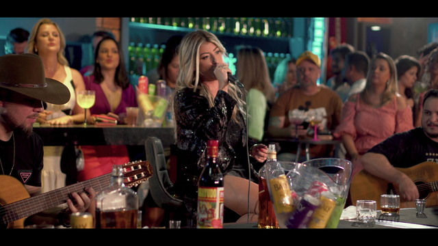 Naessa - Preciso Amar De Novo (Ao Vivo Em Uberlândia / 2022)