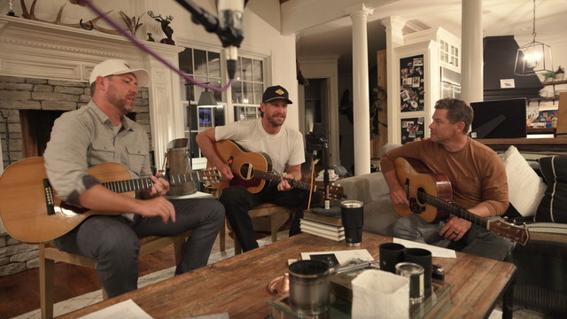 Chase Rice - Hey God It's Me Again(Fireside Sessions) (Acoustic)