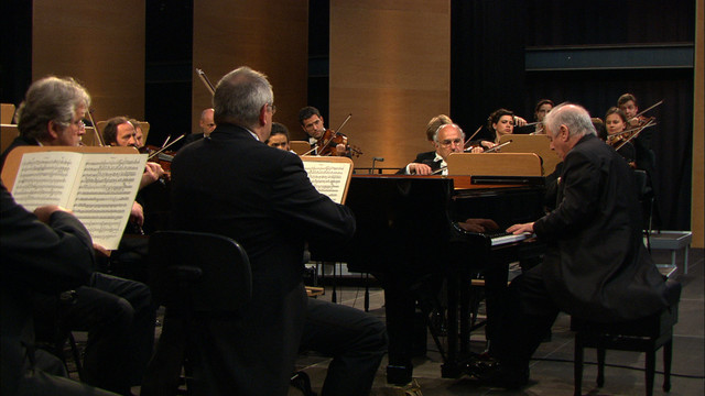 Daniel Barenboim - Beethoven: Piano Concerto No. 3 in C Minor, Op. 37 - III. Rondo. Allegro (Live at Klavier-Festival Ruhr, 2007)