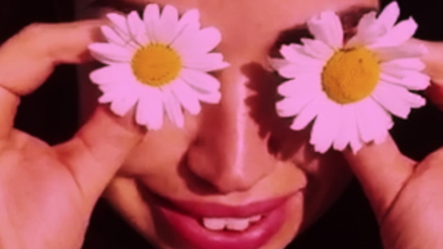 Aura - Love Somebody