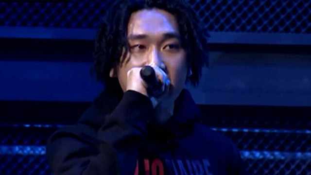 Flowsik - 공중도덕 (Live At Show Me The Money 5 2016/06/17) (Air DoTheQ)