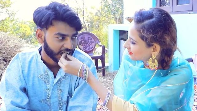 Ankush Kumar - Saag Toda ft. Komal Mehra