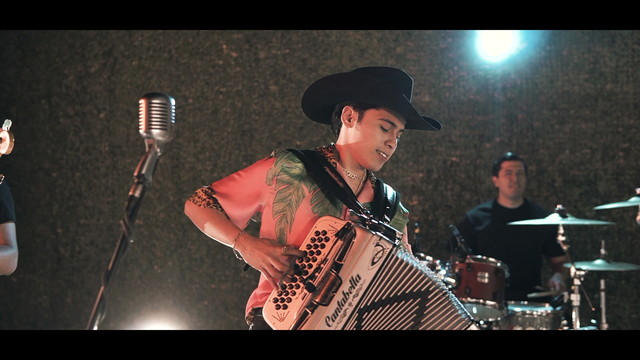 Los Morroz - Es Por Ti (Live)