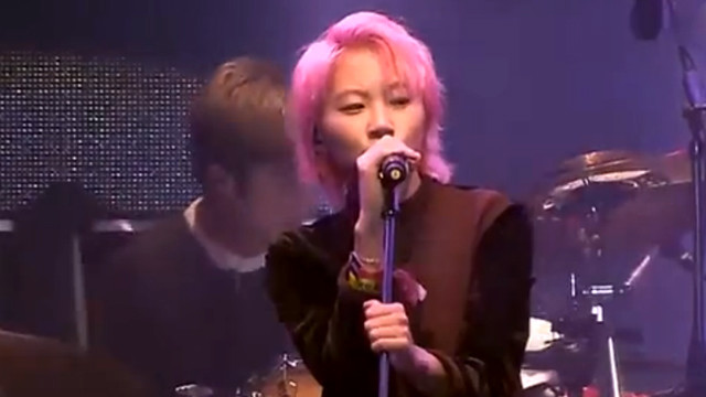 窦靖童 - Blue Flamingo (香港Clockenflap音乐节)