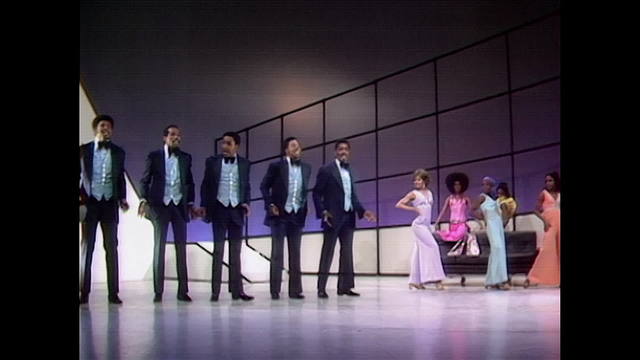 The Temptations - You've Made Me So Very Happy (Live)