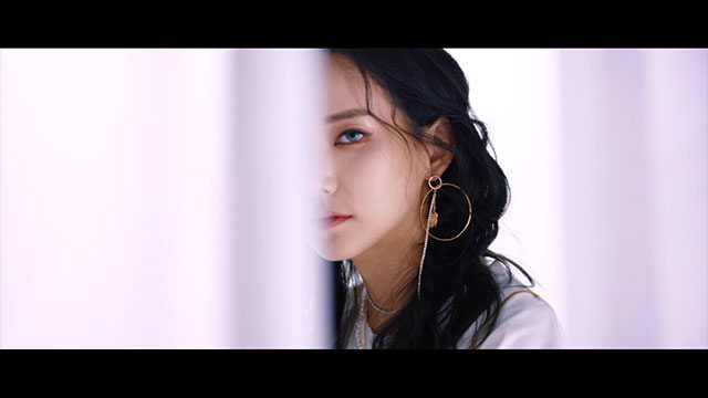 지셀 - Missed call (预告版2) (받지마 (Feat. 챈슬러))