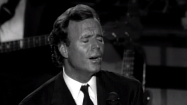 Julio Iglesias - La Paloma (Live at Starry Night Concert) (Live)