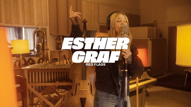 Esther Graf - Red Flags (Live)