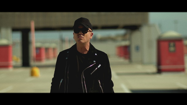 Gigi D'Alessio - Guagliune