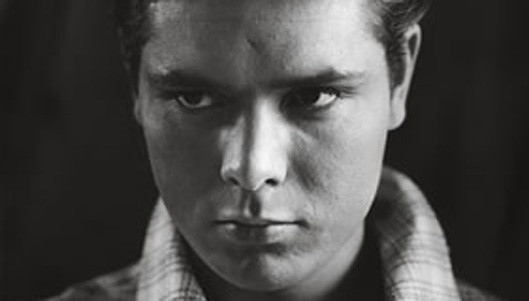 Cliff Richard - Miss You Nights