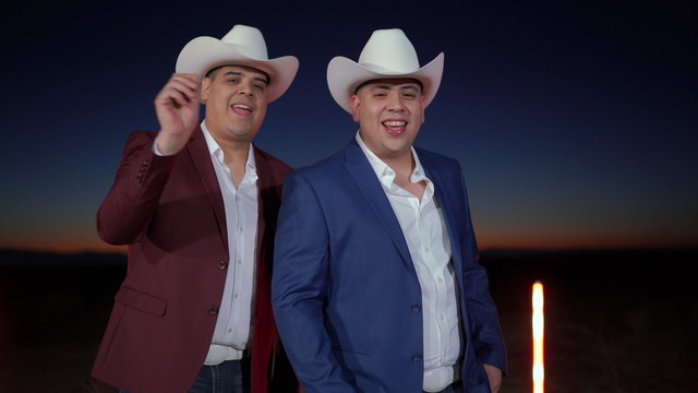Hijos de la Plaza - Tinta Permanente