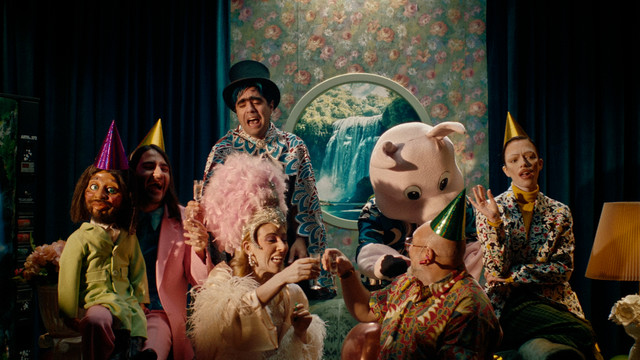 Axel Fiks - hijo único (Official Video)