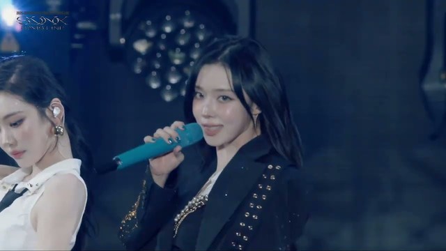 aespa - Whiplash (2025 aespa LIVE TOUR 'SYNK : aeXIS LINE')