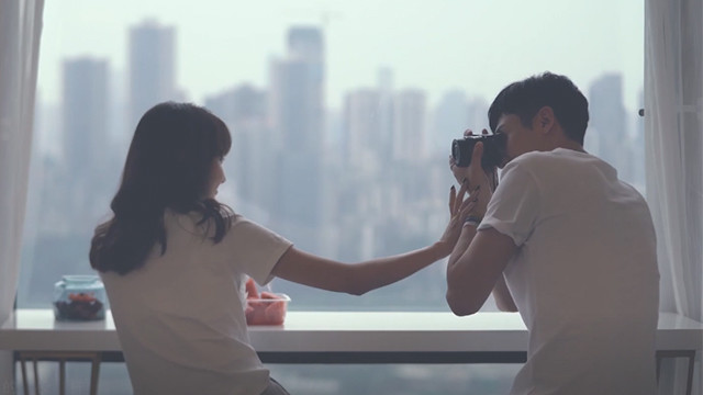 小来 - 离开你我并不快乐 (吉他版)