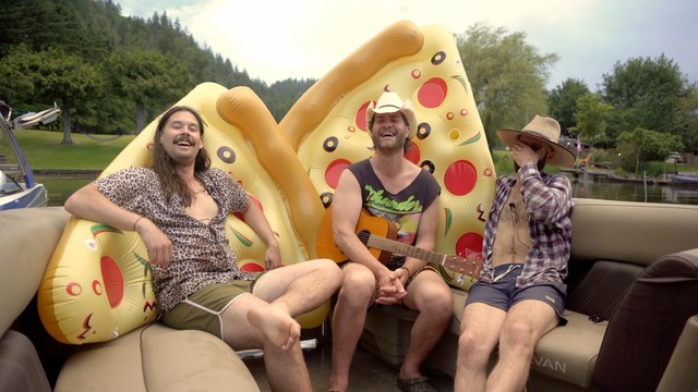 Tim & The Glory Boys - Float(Behind the Scenes)