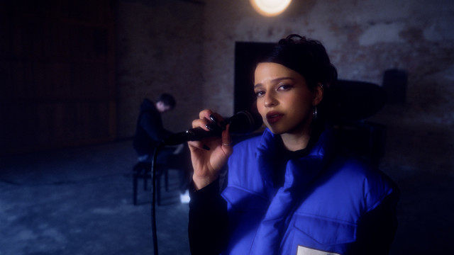 Nina Chuba - Nicht allein