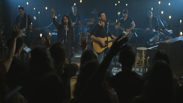 Aaron Shust - Death Was Arrested (Live)