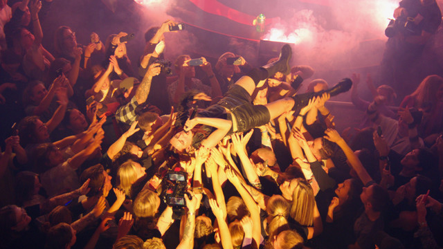 MØ - Live to Survive (Live from Den Grå Hal)