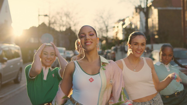 Saskia - C'est la règle