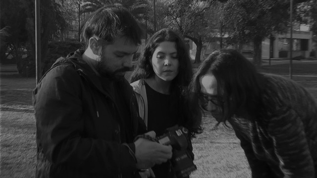 Catalina Navarro - Algo Más(feat. Catalina Navarro) (歌词版)