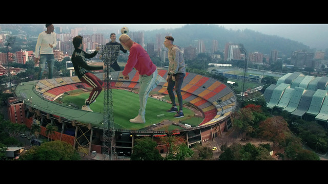 Gianluca Vacchi - LOVE