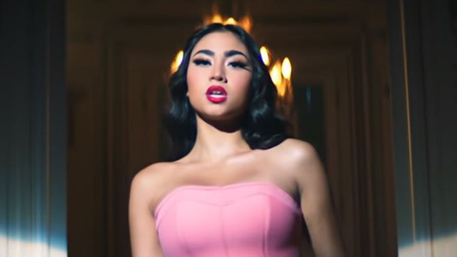 Paloma Mami - Fingías