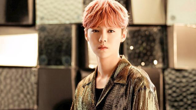 鹿晗 - Skin to skin