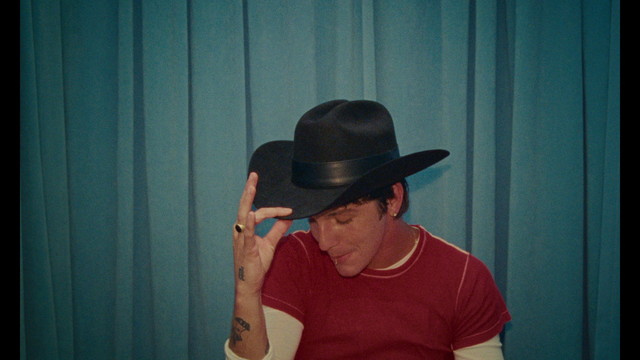 Role Model - Look At That Woman