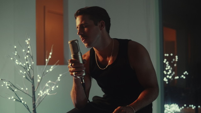 Lachie Gill - Last Christmas