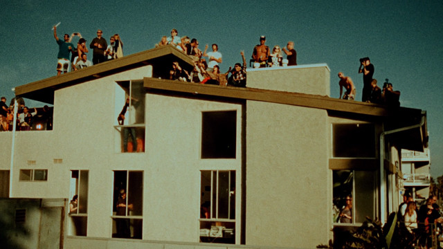 Red Hot Chili Peppers - The Adventures of Rain Dance Maggie