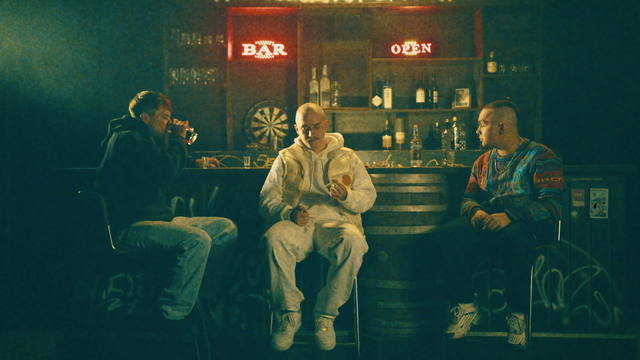 102 Boyz - Kartenhaus