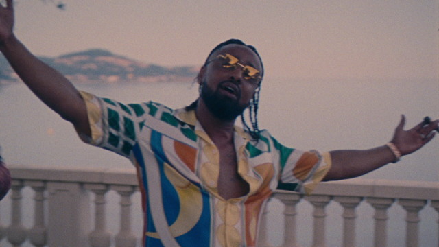 Alonzo - TOUT VA BIEN (Clip officiel)