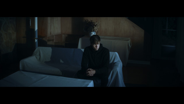 Evan Klar - Barefoot