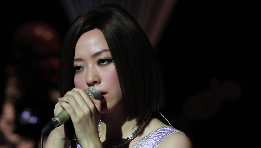 张靓颖 - 放下 (2012倾听张靓颖One Take演唱会北京站)