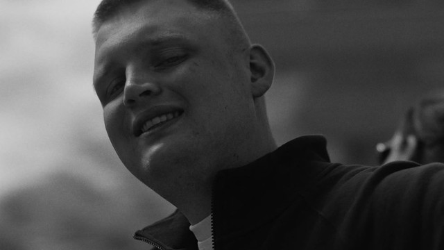 2K88 - Lot Przez Miasto